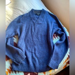 Men’s XL wool Tricots St Raphael v neck blue sweater